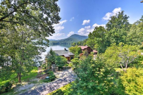 Luxury Lake Santeetlah Home with Deck, Walk to Marina